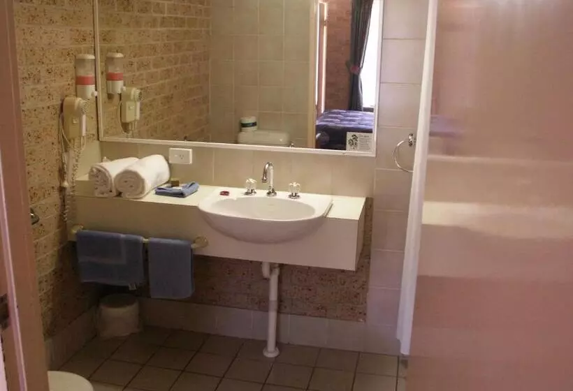 اتاق استاندارد برای معلولان, Cedar Lodge Motel