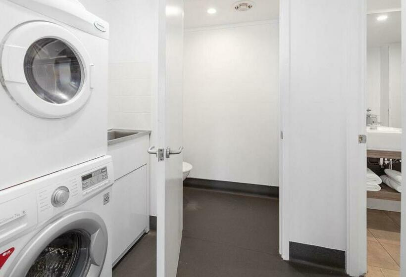 プールの見える1ベッドルームアパートメント, Corrigans Cove