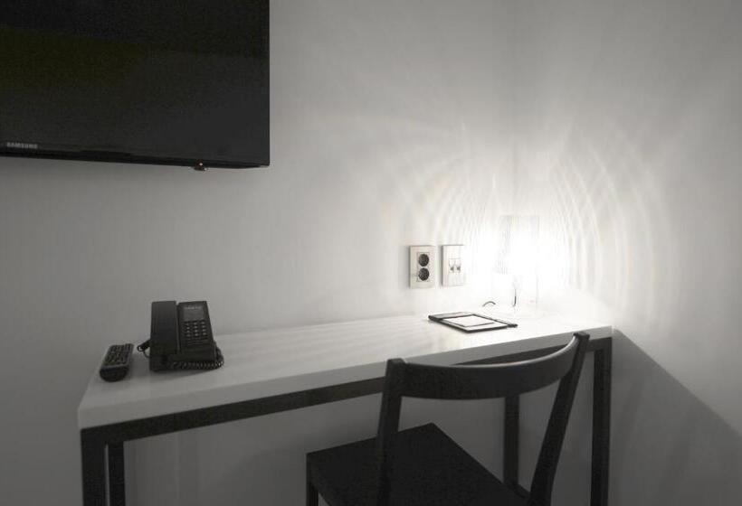 Quarto Triplo Estandar, Creto Hotel Myeongdong