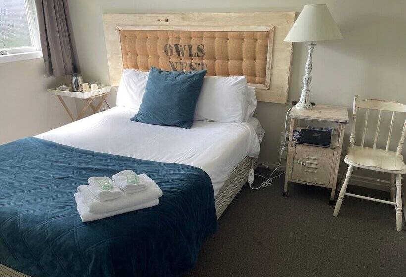 חדר סטנדרט, Fatowl Motel, Bar & Eatery