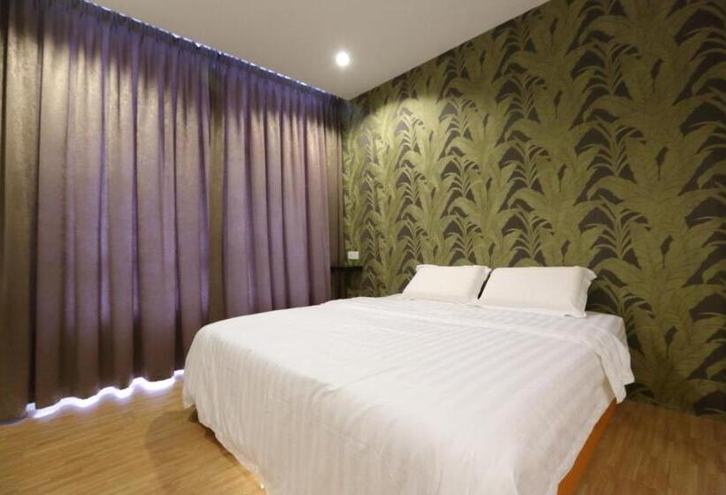 اتاق استاندارد با تخت بزرگ, 1 Hotel Taman Connaught
