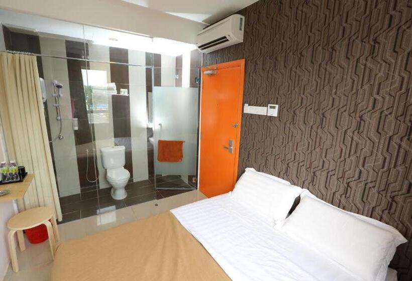 חדר דלוקס, 1 Hotel Taman Connaught