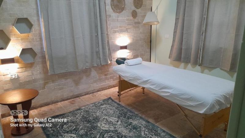 חדר סטנדרט עם מיטת קינג, 1 Hotel Taman Connaught