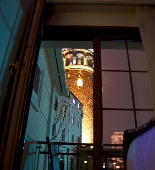 اتاق سوپریور با بالکن, Art Nouveau Galata