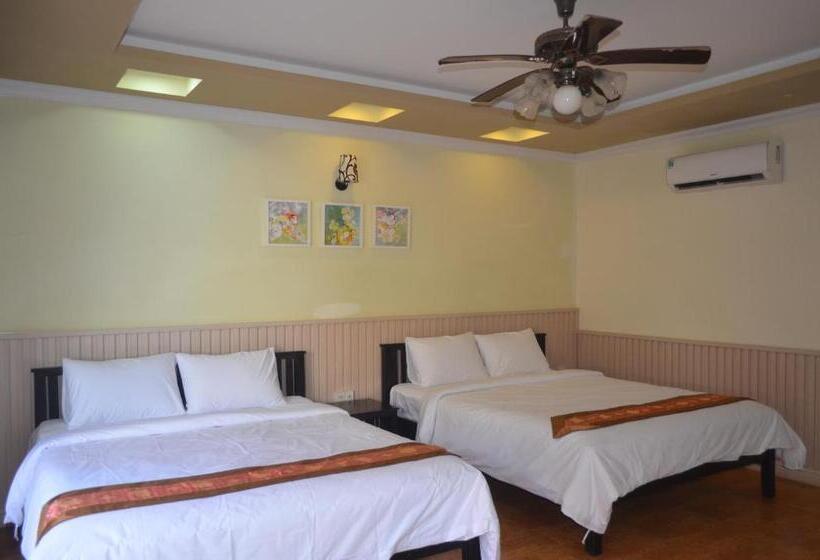 نمای استخر اتاق استاندارد چهارنفره, Rang Garden Beach Side