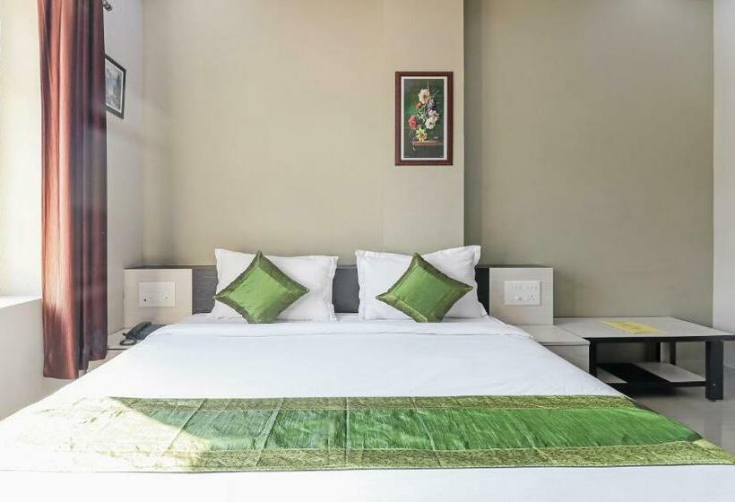 标准间, Treebo Raj Garden, Near Pushkar Lake