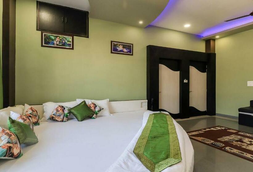 Номер Superior, Treebo Raj Garden, Near Pushkar Lake