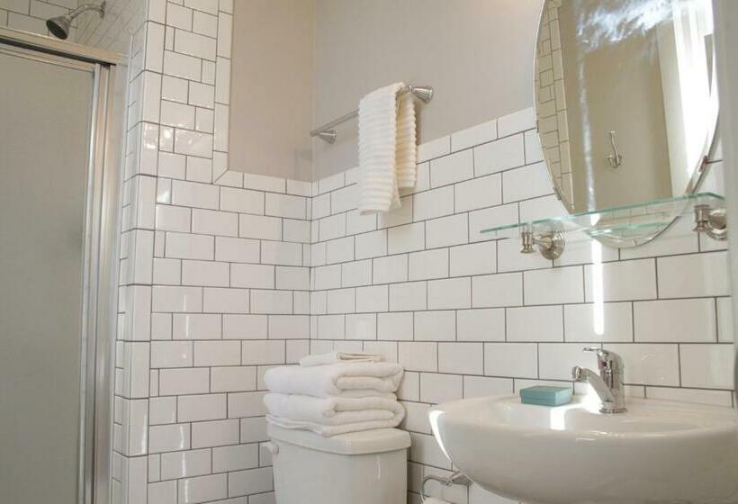 Апартаменты 1 Спальня Нижний Этаж, Modern Homestead Guest House