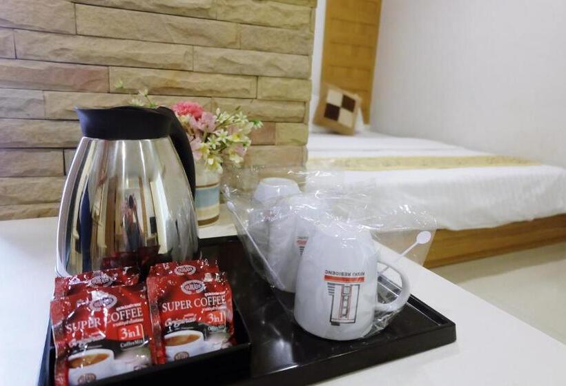 패밀리 룸, Riski Residence Ngamwongwan
