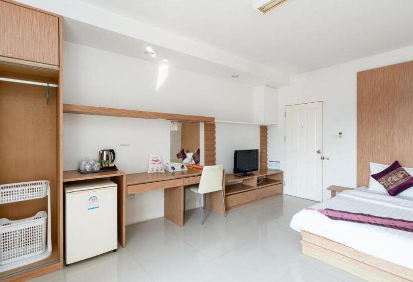 غرفة قياسية سرير كينج, Riski Residence Ngamwongwan