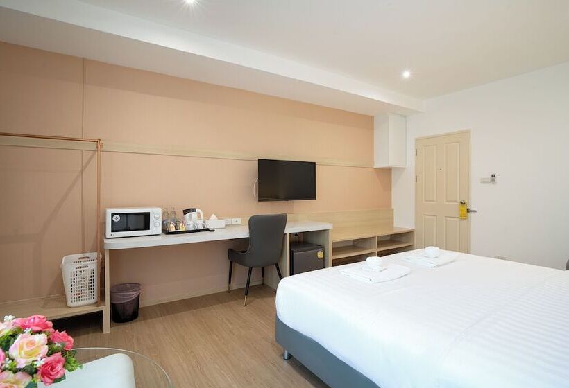 غرفة ديلوكس, Riski Residence Ngamwongwan