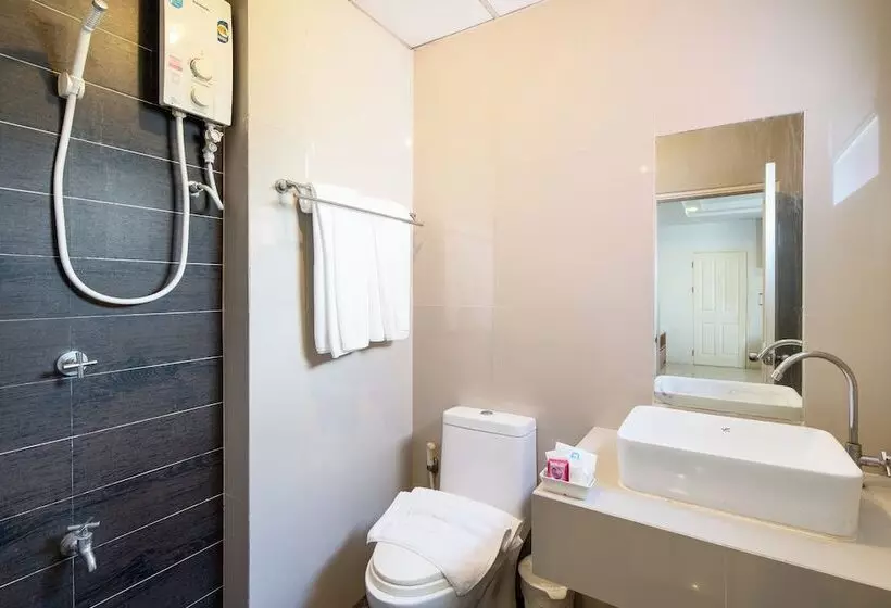 ファミリールーム, Riski Residence Ngamwongwan