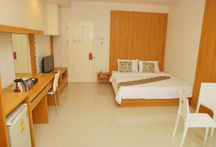 غرفة ديلوكس, Riski Residence Ngamwongwan
