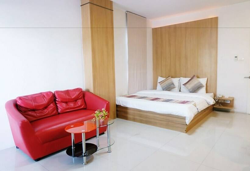 غرفة ديلوكس, Riski Residence Ngamwongwan