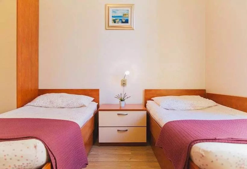 Estudio Comfort, Villa Spalatina