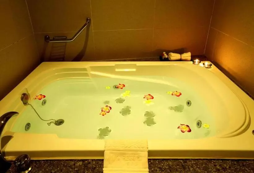Presidenttisviitti, Y Resort Jeju