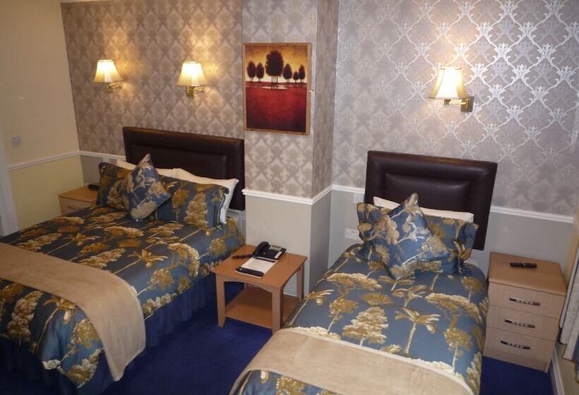 חדר סטנדרט לשלושה, Avlon House Bed And Breakfast