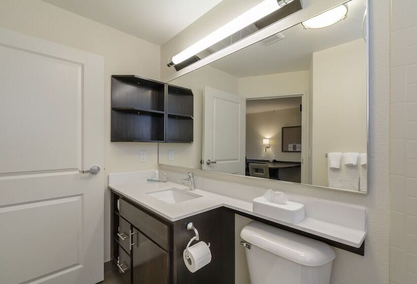 Люкс Адаптированный для Инвалидов, Candlewood Suites Mishawaka, An Ihg