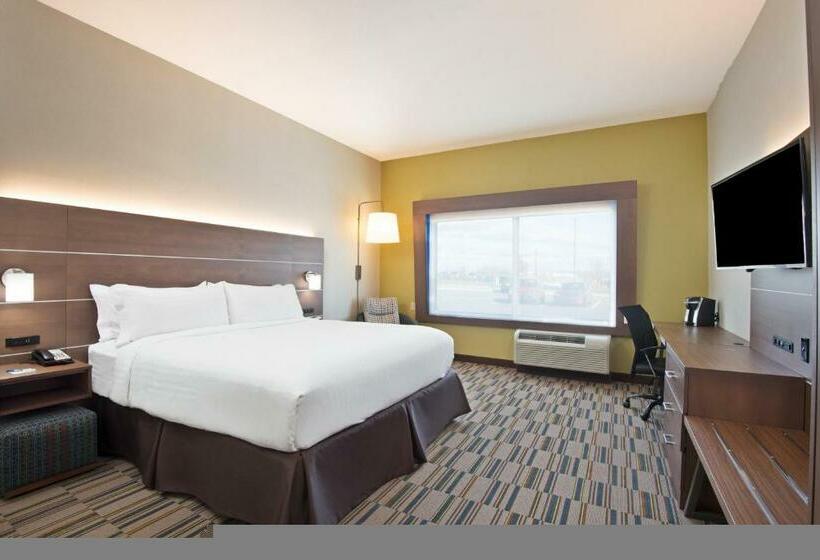 适合残疾人士使用的带超级大床的标准间, Holiday Inn Express & Suites Uniontown, An Ihg