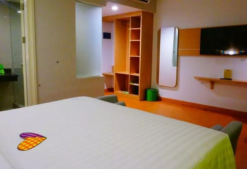 スタンダードルーム, Maxonehotels.com Resort Makassar