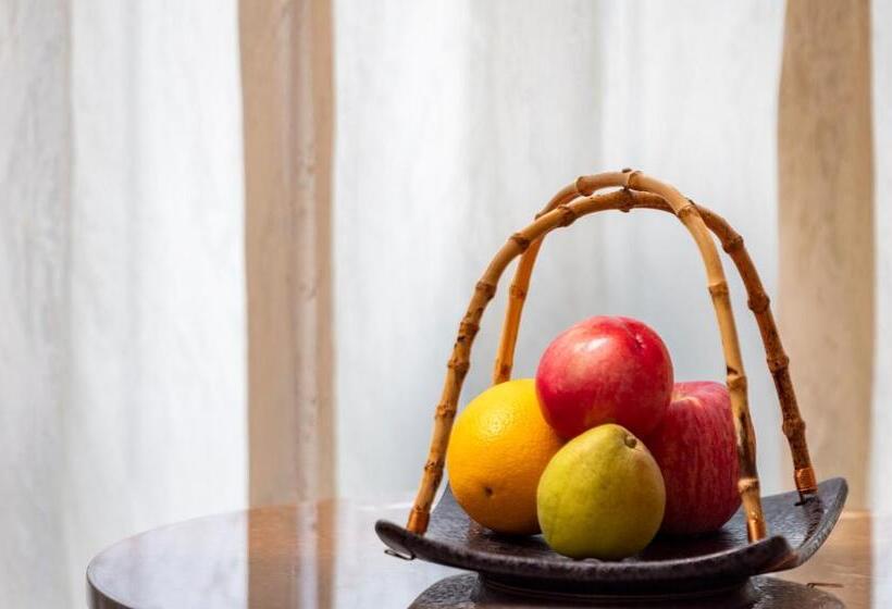 חדר דחוקס עם מיטת קינג, Midtown Shangri La, Hangzhou   Around 5 Minutes Walking Distance To West Lake