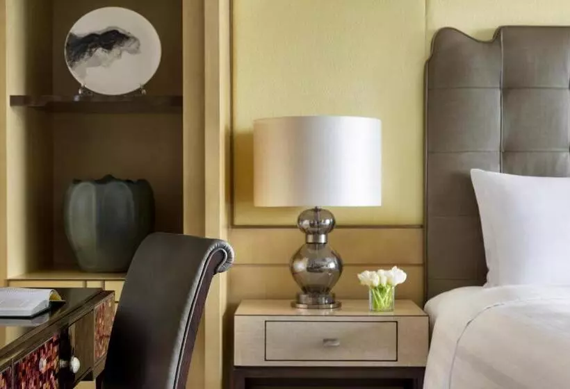 エクゼクティブスイート, Midtown Shangri La, Hangzhou   Around 5 Minutes Walking Distance To West Lake