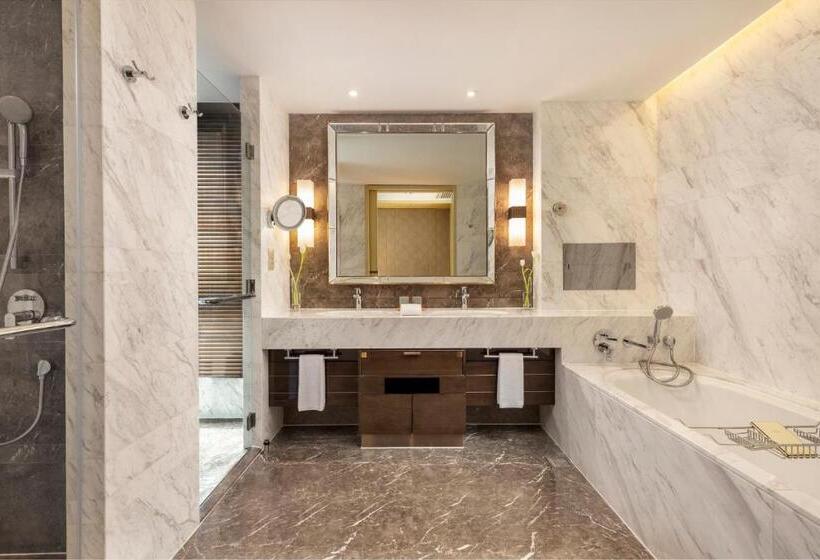 סוויטה אקזקיוטיב, Midtown Shangri La, Hangzhou   Around 5 Minutes Walking Distance To West Lake