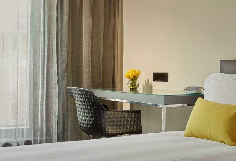חדר סופריור עם מיטת קינג, Park Plaza London Waterloo