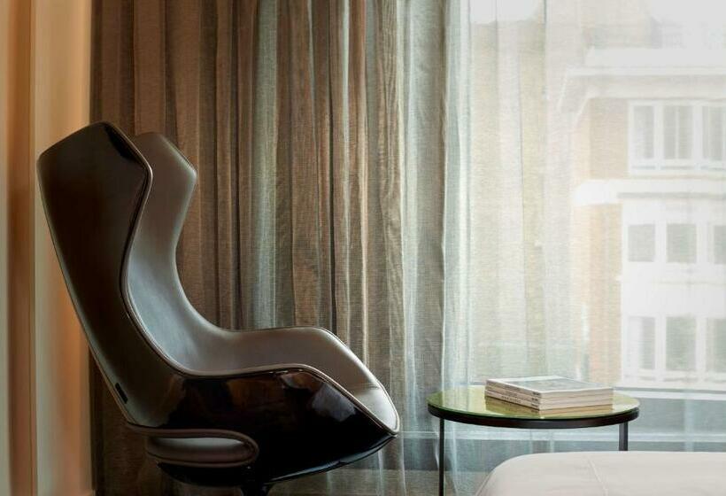 חדר סופריור עם מיטת קינג, Park Plaza London Waterloo
