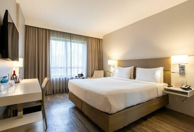 Superior-huone King-vuode, Radisson Rio De Janeiro Barra