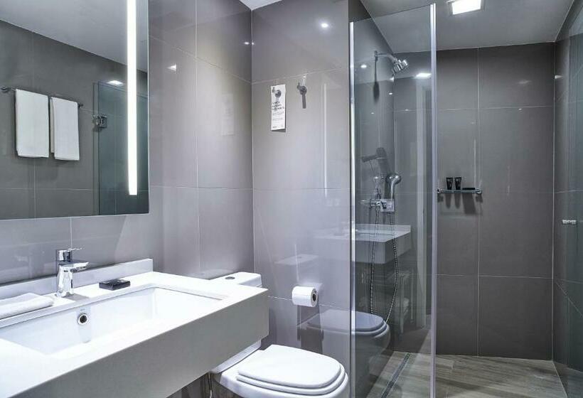 اتاق سوپریور با تخت بزرگ, Radisson Rio De Janeiro Barra