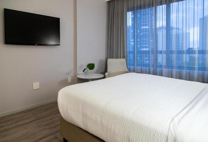 Standard Yhden Hengen Invahuone, Radisson Rio De Janeiro Barra