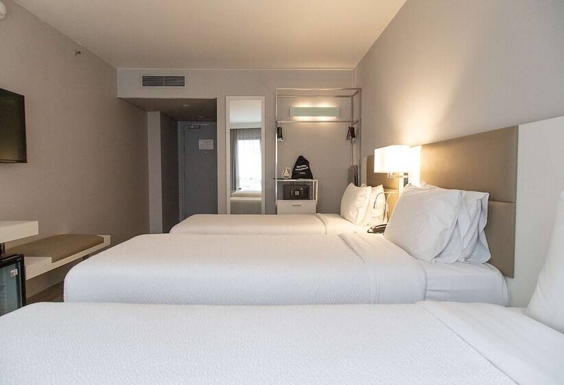 اتاق سوپریور سه تخته, Radisson Rio De Janeiro Barra