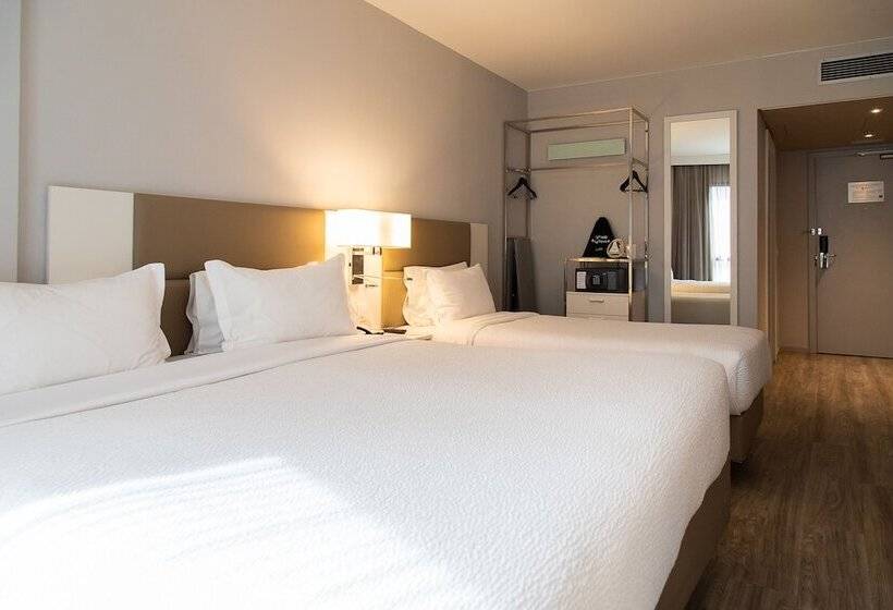 اتاق سوپریور سه تخته, Radisson Rio De Janeiro Barra