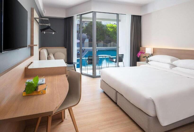 Номер Superior Кровать Кинг, Andaman Beach Hotel Phuket Handwritten Collection