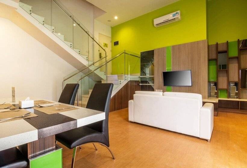 Апартаменты 1 Спальня, Maxonehotels.com Resort Makassar