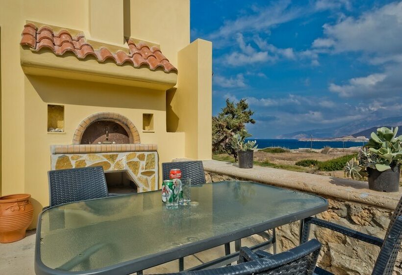 آپارتمان 1 خوابه همکف, Montemar Studios & Apartments