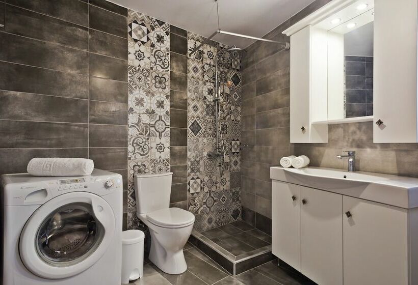 آپارتمان 1 خوابه همکف, Montemar Studios & Apartments