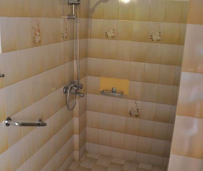 חדר סטנדרט, House Margot