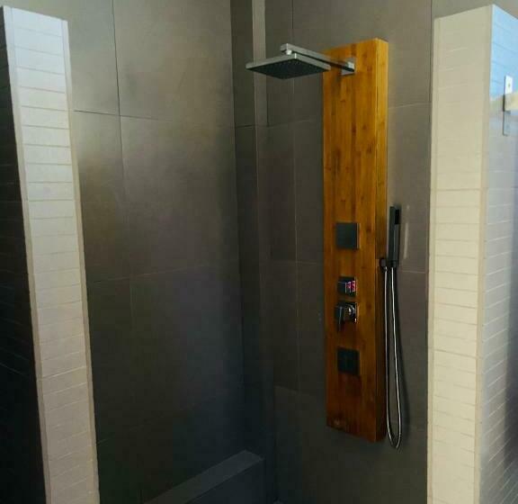 סוויטת ג'וניור, Speires Suites