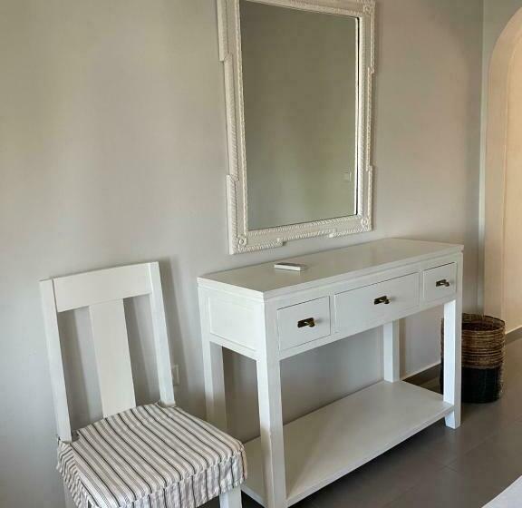 جناح جونيور, Speires Suites