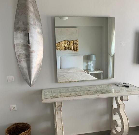 جناح, Speires Suites