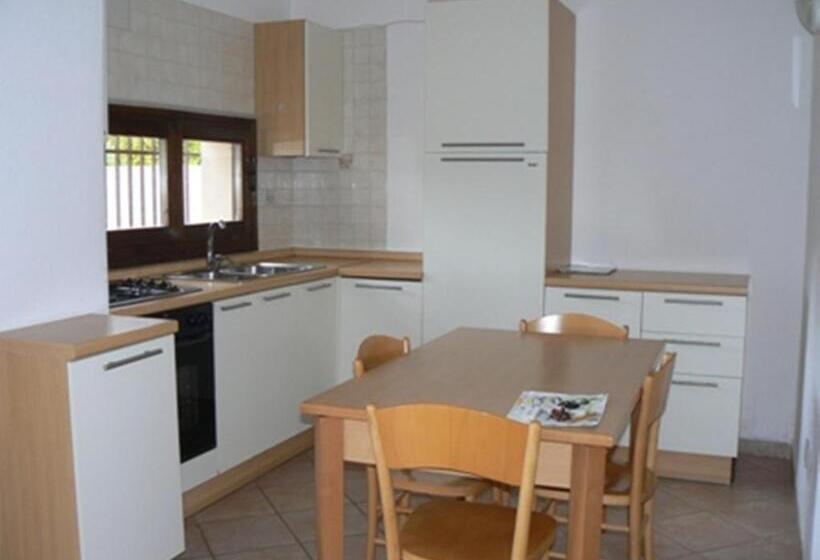 דירת שני חדרים, Residence Il Borgo Di Porto Corallo