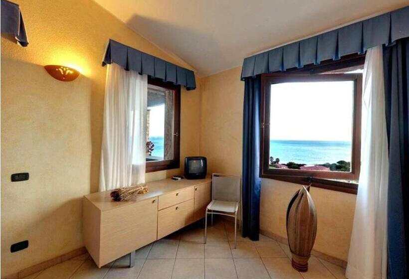 דירת 2 חדרים נוף לים, Residence Il Borgo Di Porto Corallo