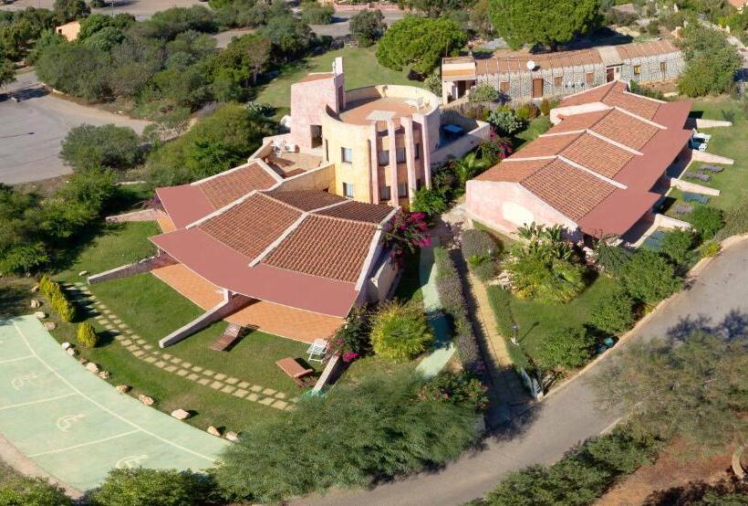 דירת חדר עם טרסה, Residence Il Borgo Di Porto Corallo