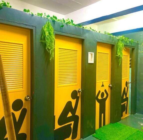 带共用浴室的标准房间, See Sea Backpackers House