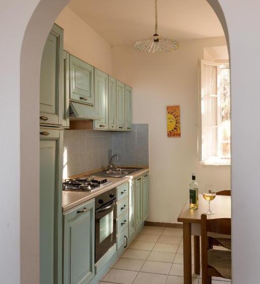 شقة غرفتين, Villa Emilia