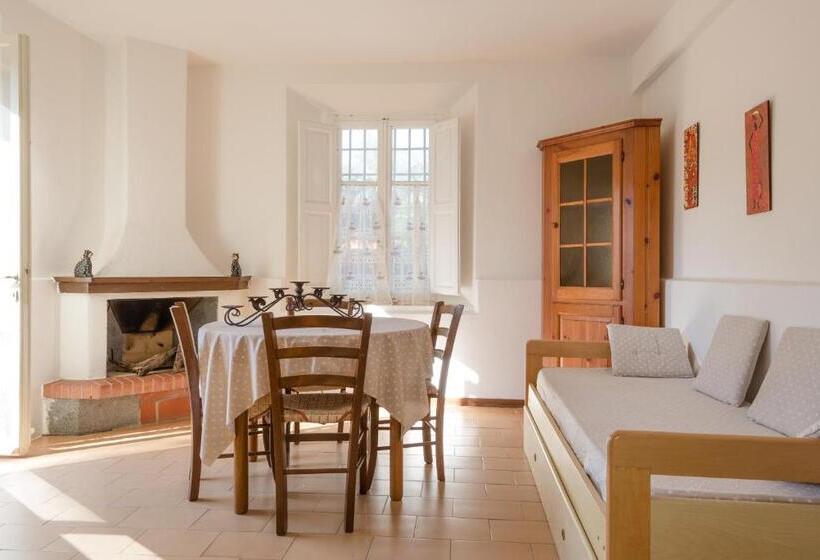 شقة غرفتين, Villa Emilia