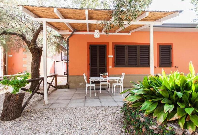 Апартаменты 2 Спальни, Villa Emilia