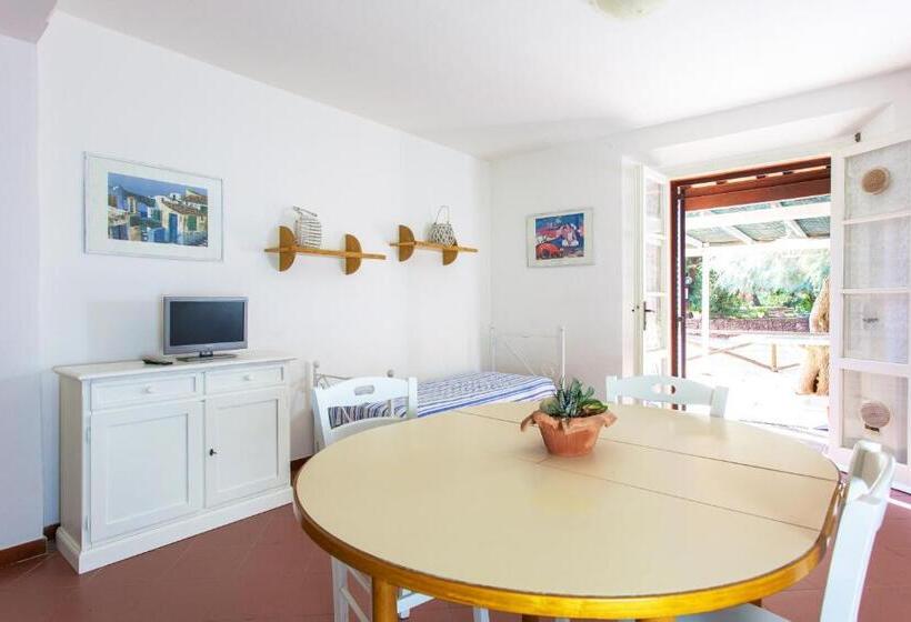 شقة غرفتين, Villa Emilia